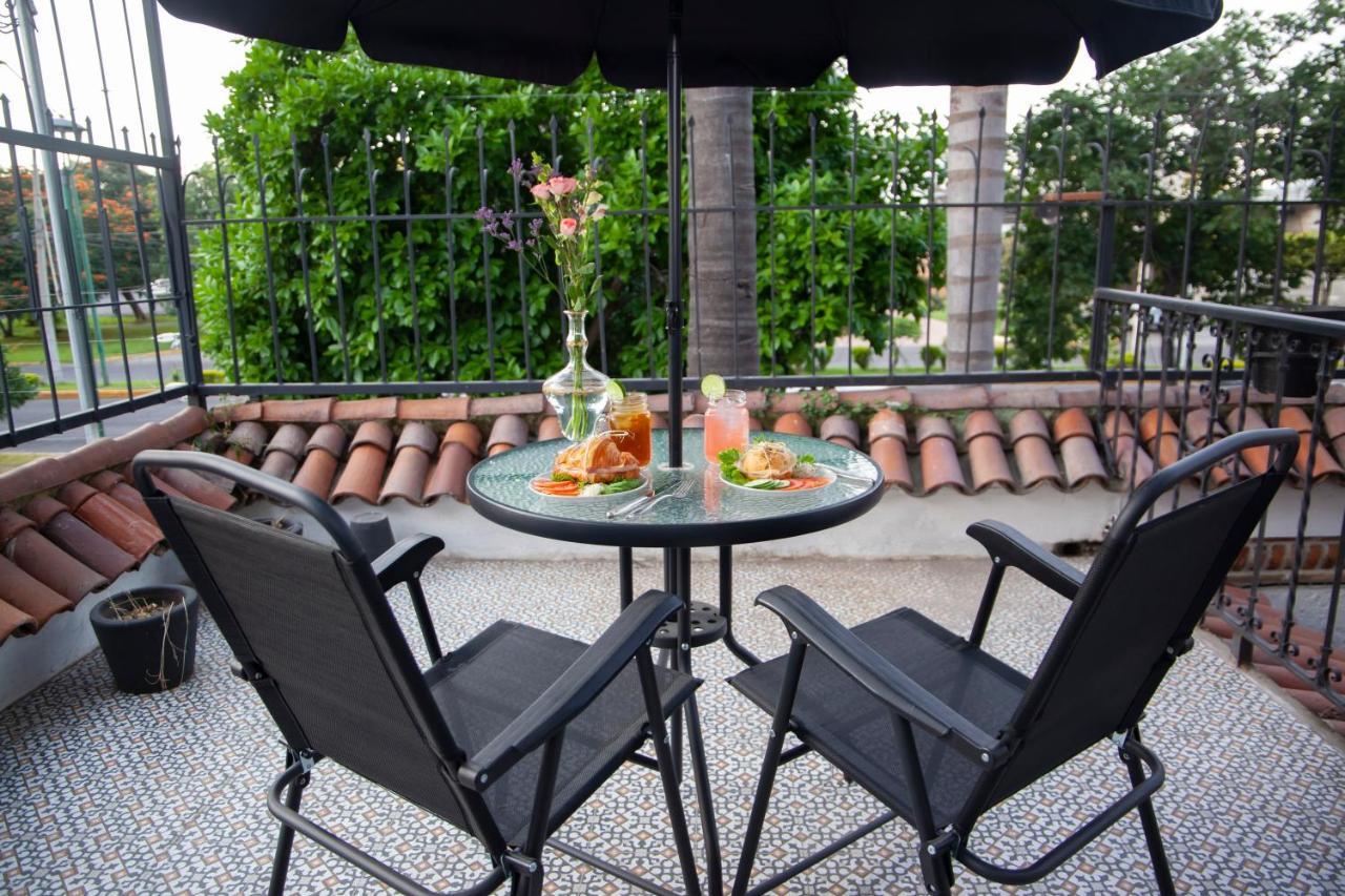 Hotel Boutique La Mansion Guadalajara Bagian luar foto
