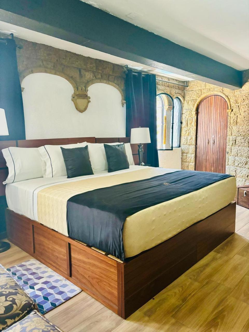 Hotel Boutique La Mansion Guadalajara Bagian luar foto